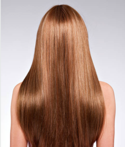 Lissage, boucles, volume : quelle technique capillaire adopter en fonction de la forme du visage ?