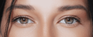 Maquillage express : comment être rayonnante en moins de 10 minutes ?